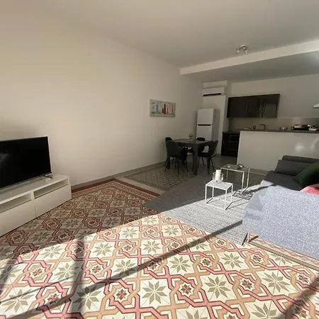 Le Contemporain-2 Chambres-vue Eglise Saint Paul 아파트 *