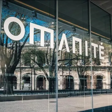 아파트 Le Contemporain-2 Chambres-vue Eglise Saint Paul 님